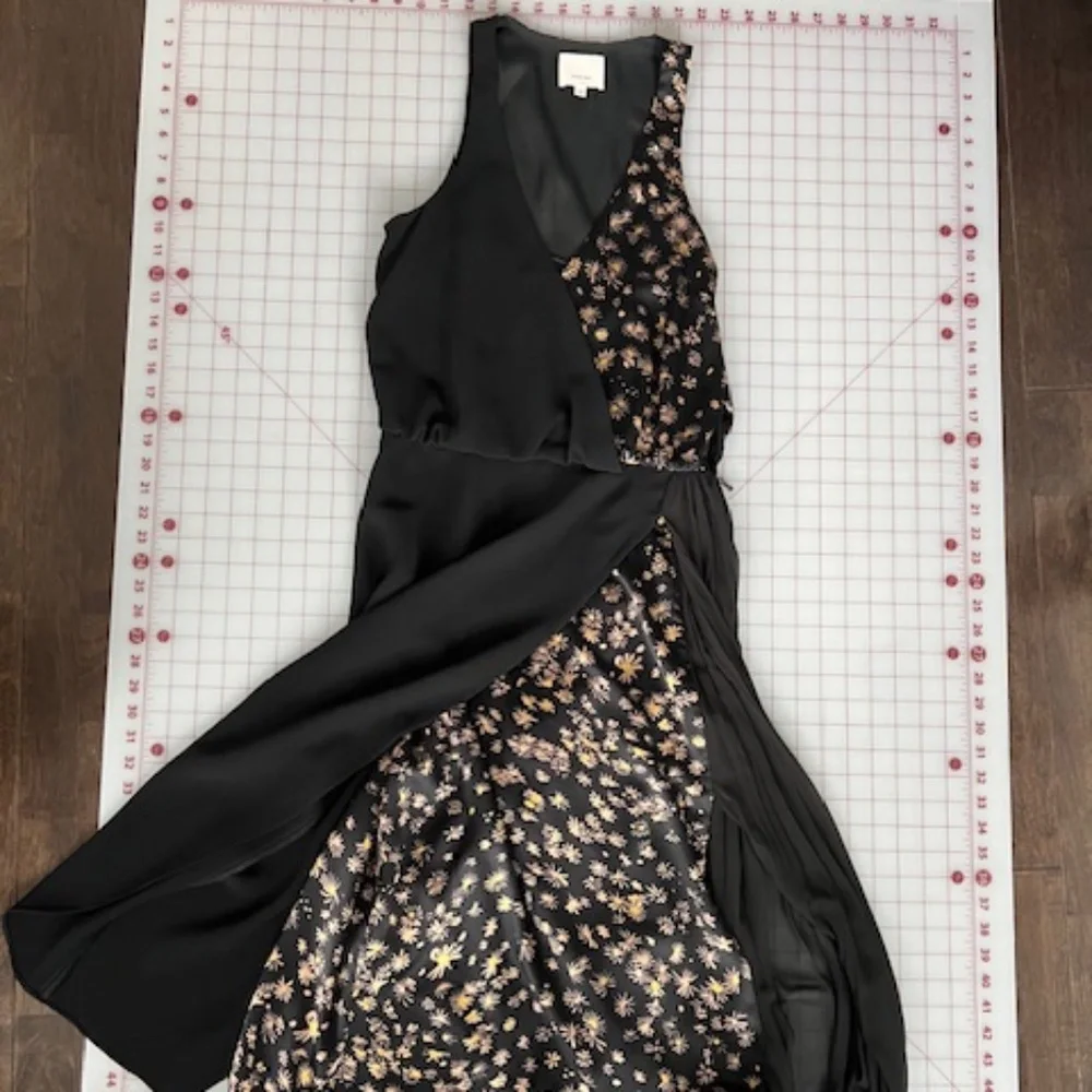 Cinq a Sept evening black and floral dress, size 4, NWOT - Picture 5 of 5